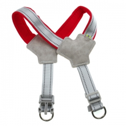 i.catalog_items_name