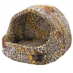 i.catalog_items_name